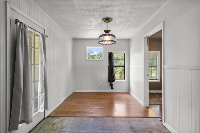2813 Avenue H, San Leon, TX 77539