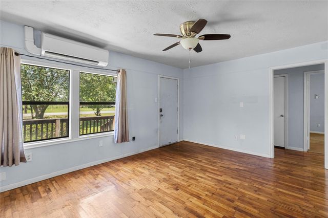 2813 Avenue H, San Leon, TX 77539