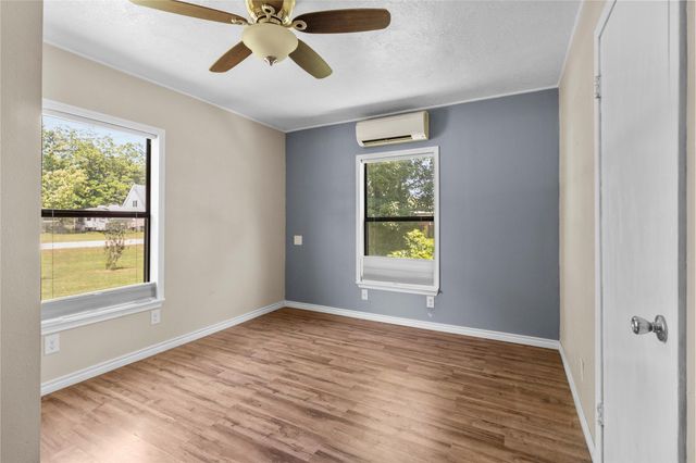 2813 Avenue H, San Leon, TX 77539