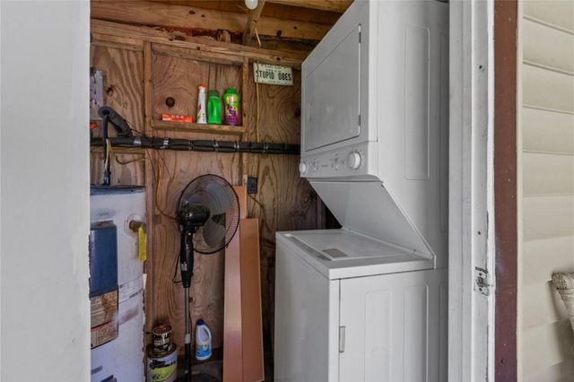2813 Avenue H, San Leon, TX 77539