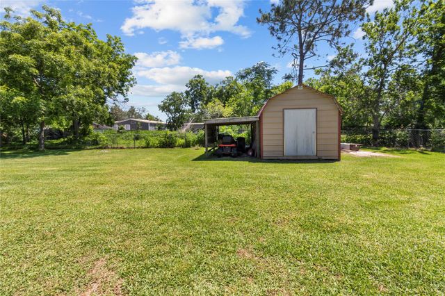 2813 Avenue H, San Leon, TX 77539