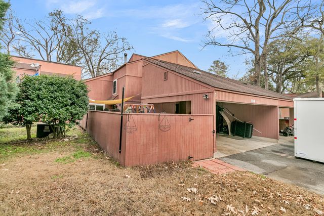 104 Kings Way, Summerville, SC 29485