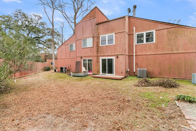 104 Kings Way, Summerville, SC 29485