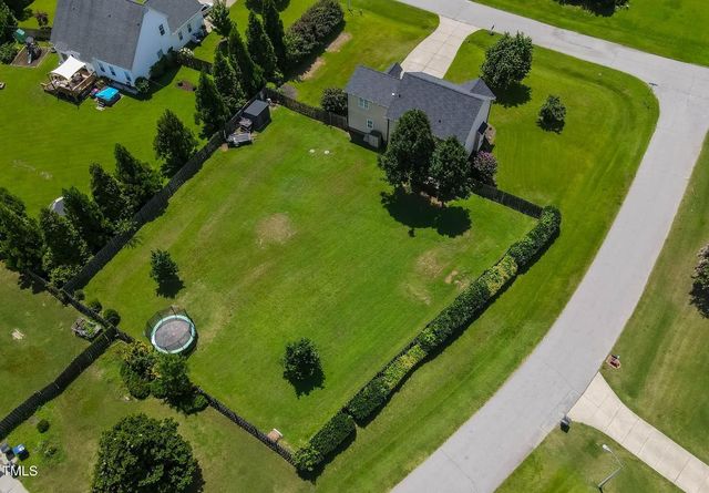 5564 Spence Plantation Lane, Holly Springs, NC 27540