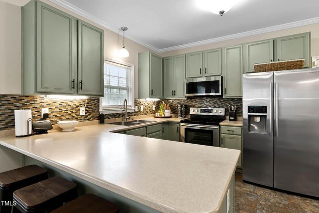 5564 Spence Plantation Lane, Holly Springs, NC 27540