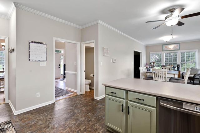 5564 Spence Plantation Lane, Holly Springs, NC 27540