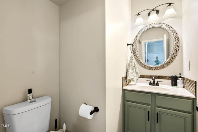 5564 Spence Plantation Lane, Holly Springs, NC 27540