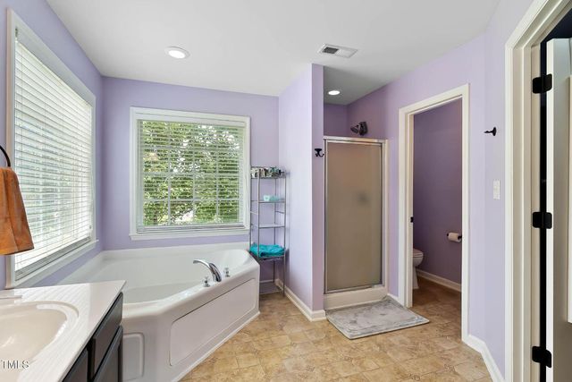 5564 Spence Plantation Lane, Holly Springs, NC 27540