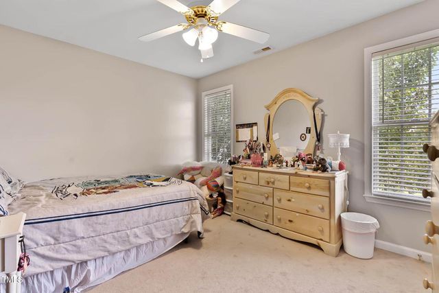 5564 Spence Plantation Lane, Holly Springs, NC 27540