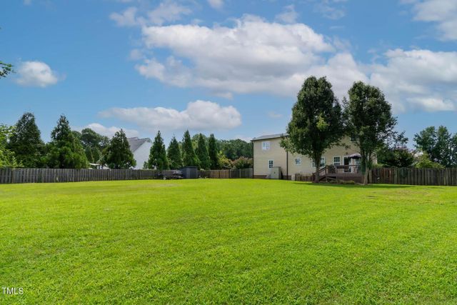 5564 Spence Plantation Lane, Holly Springs, NC 27540