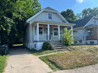 258 W Seventy Third Street, Cincinnati, OH 45216