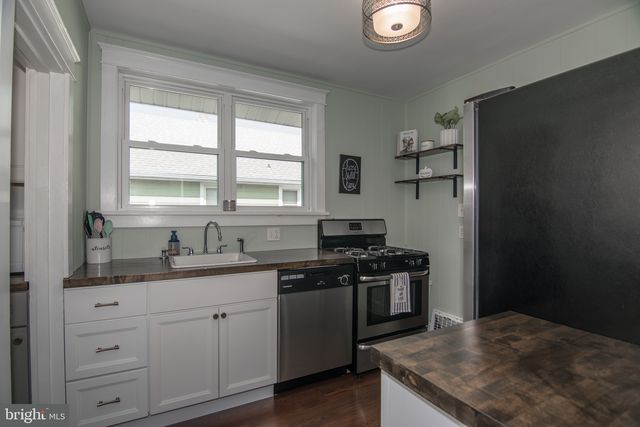 110 SILVIEW AVE, Wilmington, DE 19804