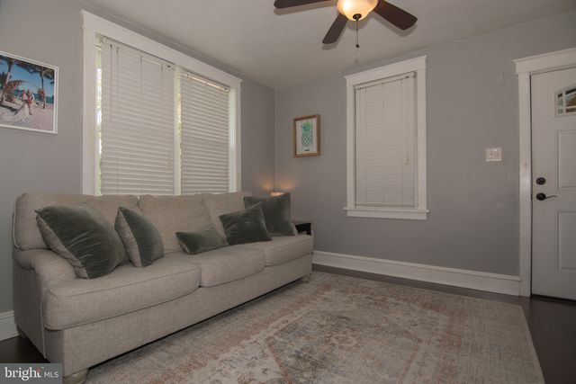 110 SILVIEW AVE, Wilmington, DE 19804