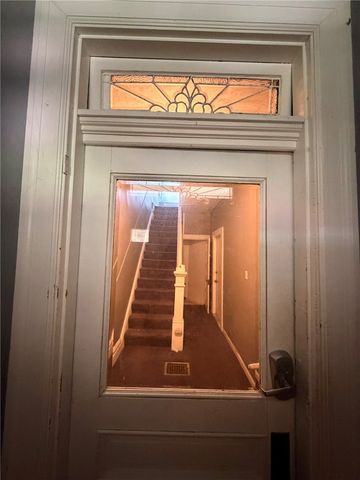 519 Margaret St, Mt Oliver, PA 15210