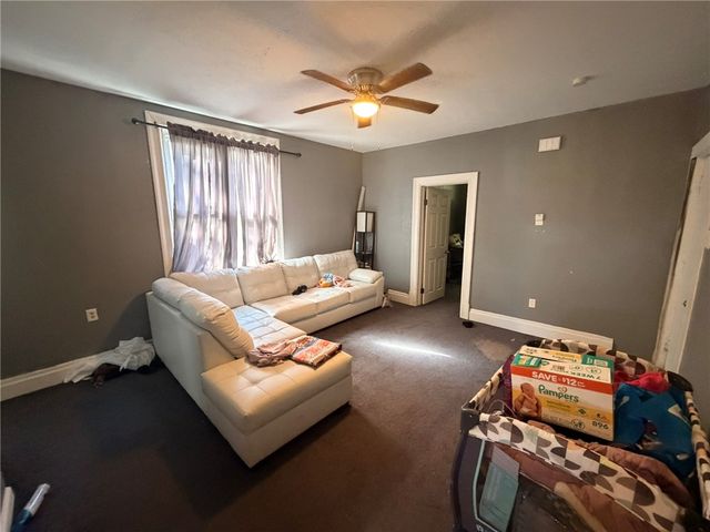 519 Margaret St, Mt Oliver, PA 15210