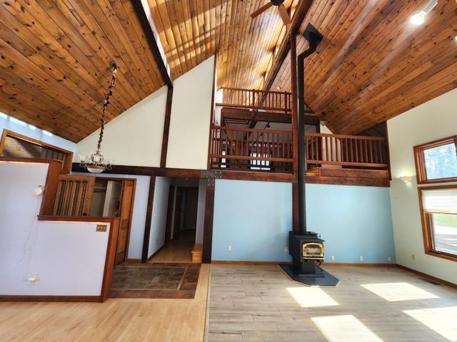 19500 Jesus Maria Rd, Mokelumne Hill, CA 95245