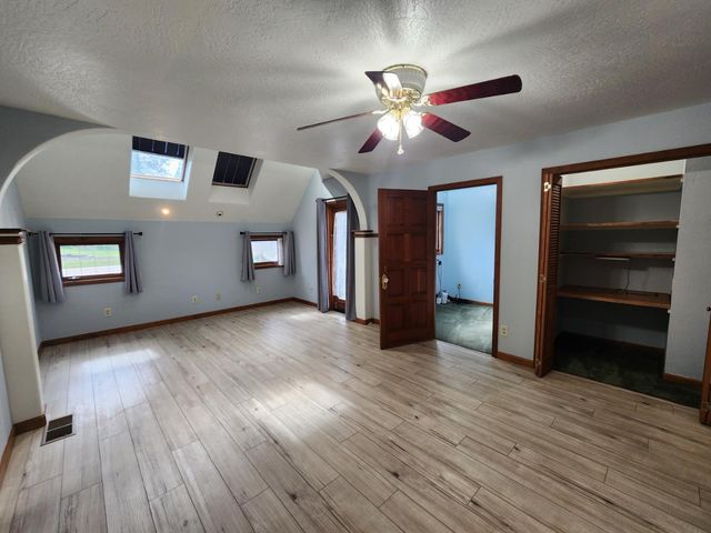 19500 Jesus Maria Rd, Mokelumne Hill, CA 95245