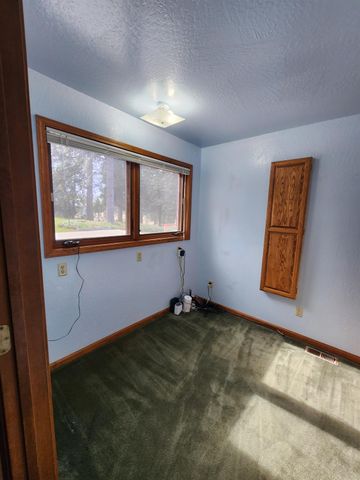 19500 Jesus Maria Rd, Mokelumne Hill, CA 95245