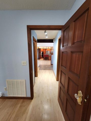 19500 Jesus Maria Rd, Mokelumne Hill, CA 95245