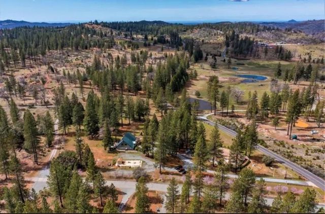 19500 Jesus Maria Rd, Mokelumne Hill, CA 95245
