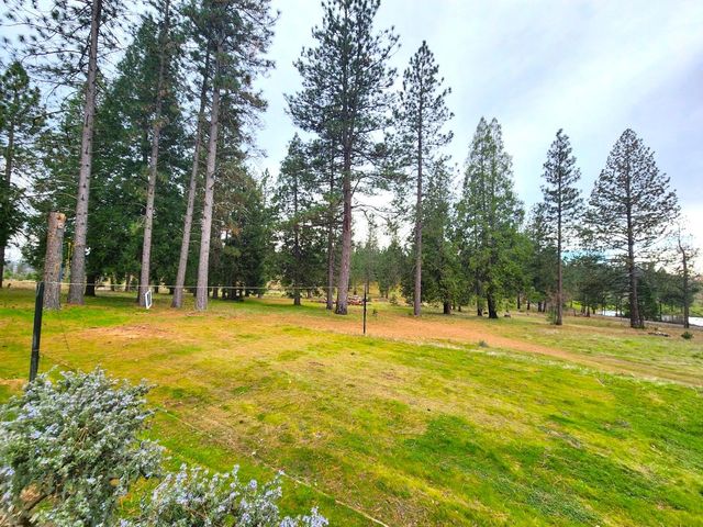 19500 Jesus Maria Rd, Mokelumne Hill, CA 95245