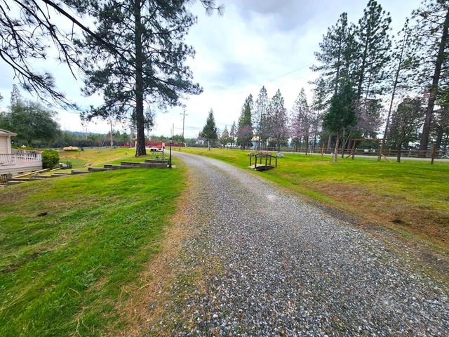 19500 Jesus Maria Rd, Mokelumne Hill, CA 95245