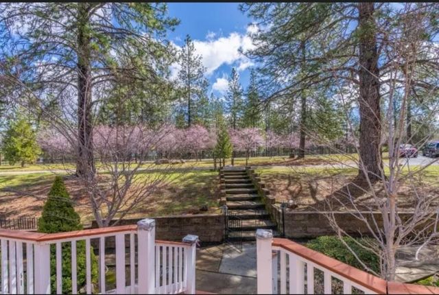 19500 Jesus Maria Rd, Mokelumne Hill, CA 95245