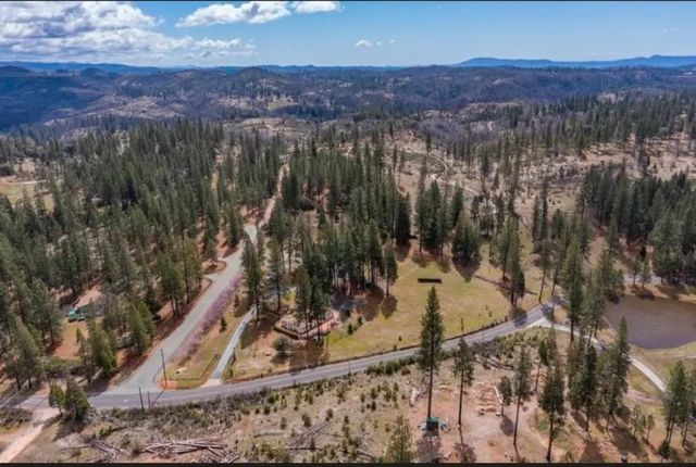 19500 Jesus Maria Rd, Mokelumne Hill, CA 95245