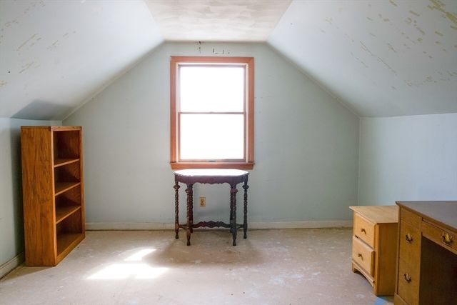 7 Marina Dr, Mattapoisett, MA 02739