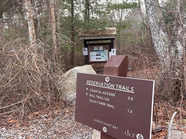 7 Marina Dr, Mattapoisett, MA 02739