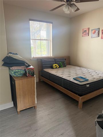 5400 NW 107th Ave 416, Doral, FL 33178