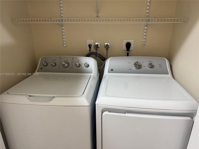 5400 NW 107th Ave 416, Doral, FL 33178