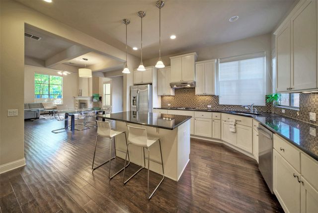 4005 Camacho ST, Austin, TX 78723