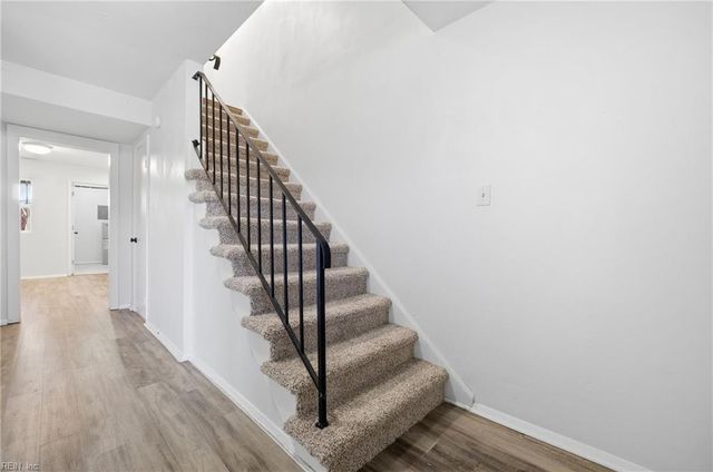 855 Cathedral DR, Virginia Beach, VA 23455