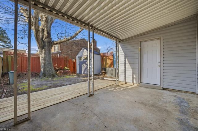 855 Cathedral DR, Virginia Beach, VA 23455