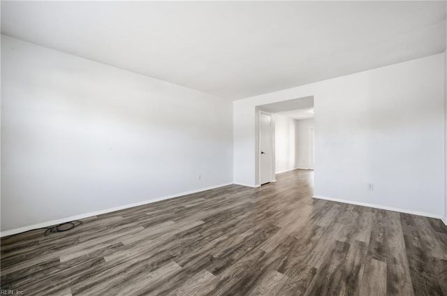 855 Cathedral DR, Virginia Beach, VA 23455