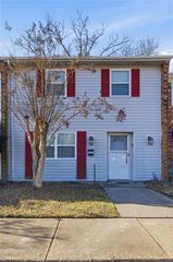 855 Cathedral DR, Virginia Beach, VA 23455