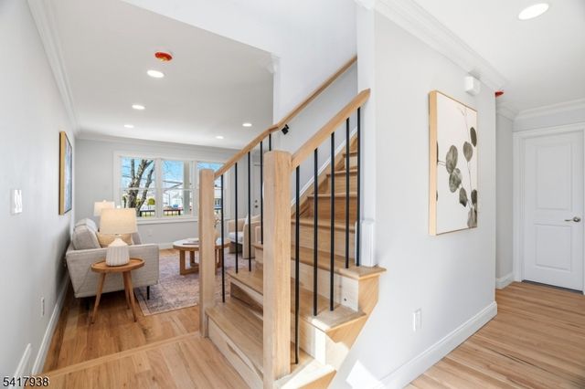 402 Riverview Ave, North Arlington Boro, NJ 07031