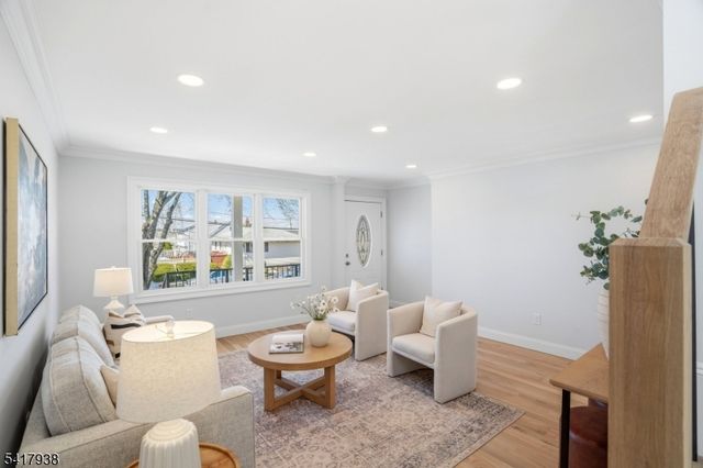 402 Riverview Ave, North Arlington Boro, NJ 07031