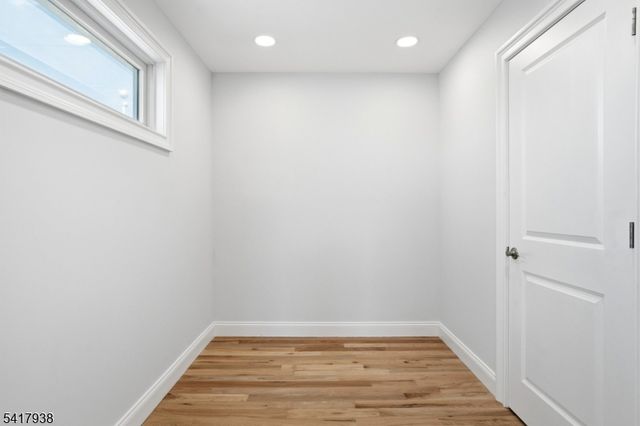 402 Riverview Ave, North Arlington Boro, NJ 07031