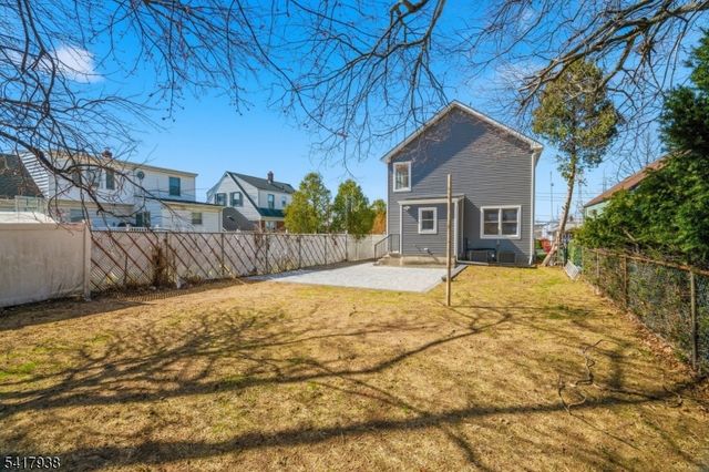 402 Riverview Ave, North Arlington Boro, NJ 07031