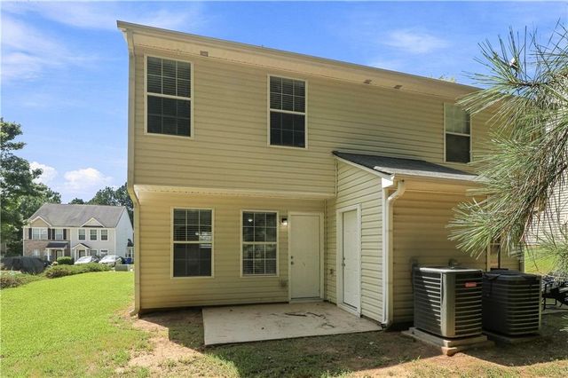 433 Inkberry Drive, South Fulton, GA 30349