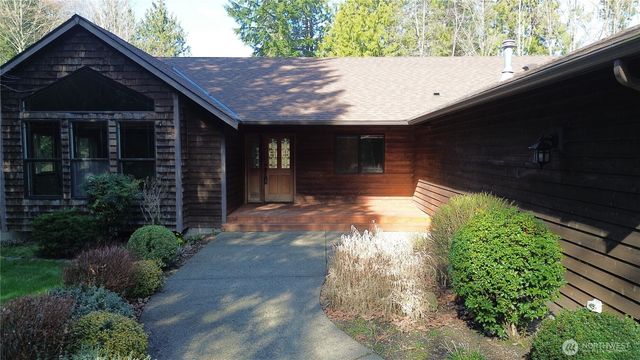 5707 316th Street NW, Stanwood, WA 98292