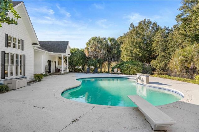 13167 Dominion Drive, Fairhope, AL 36532