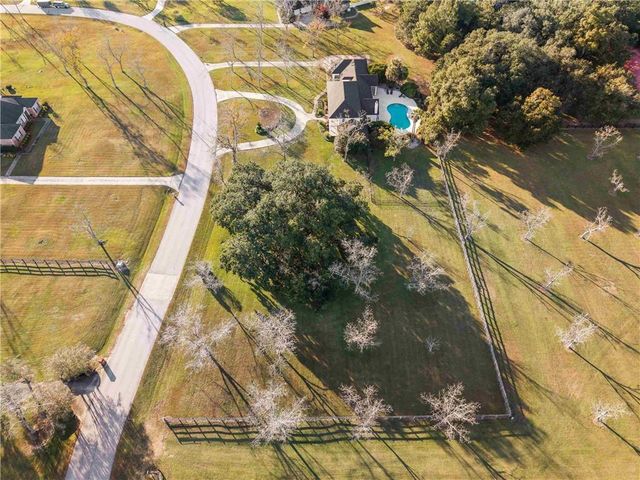 13167 Dominion Drive, Fairhope, AL 36532