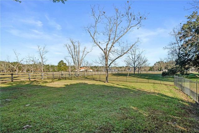 13167 Dominion Drive, Fairhope, AL 36532