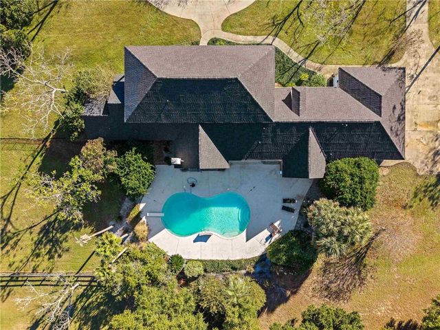 13167 Dominion Drive, Fairhope, AL 36532