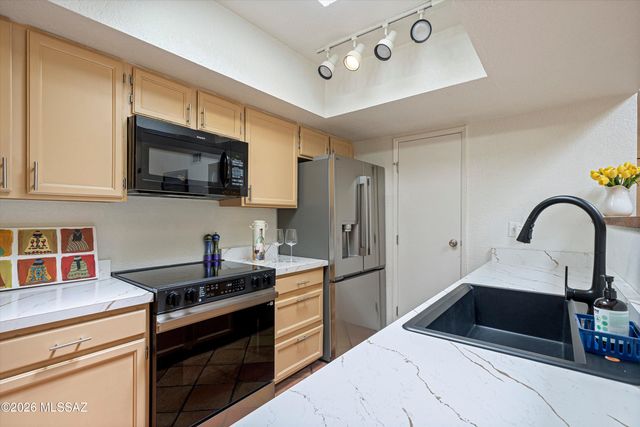 4413 E Haven Lane, Tucson, AZ 85712