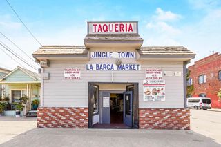 2701 E 9Th St, Oakland, CA 94601