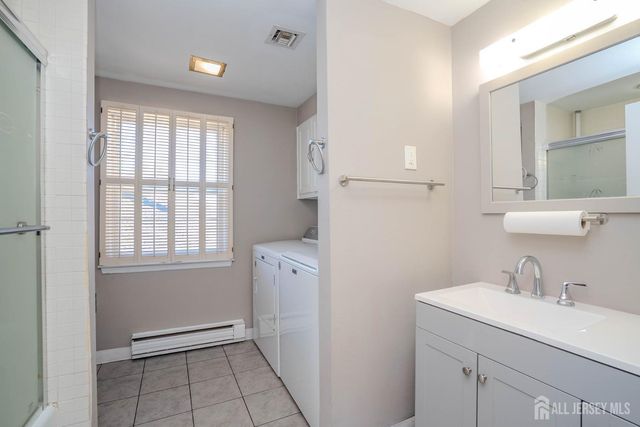 137 N Plymouth Lane, Monroe, NJ 08831